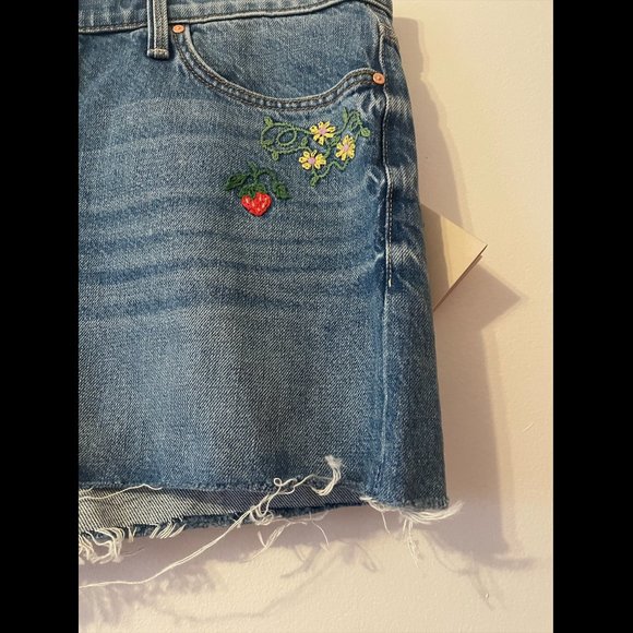 NWT MOTHER The Ditcher Cut Off Short (Romaine Calm) - Picture 12 of 16